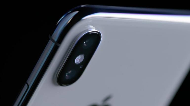 Apple en iyi telefonu tanıttı iphone x